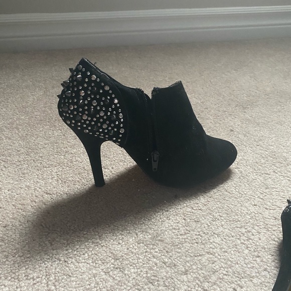 Black Bedazzled Booties - Picture 2 of 4